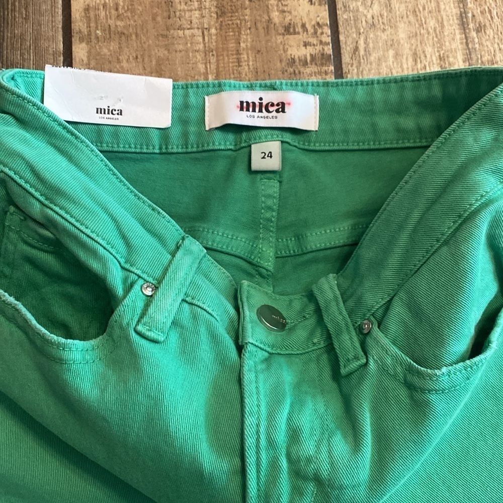 Mica Gia High Rise Crop Flare Women's Flare Jeans 🆕 - Picture 2 of 12